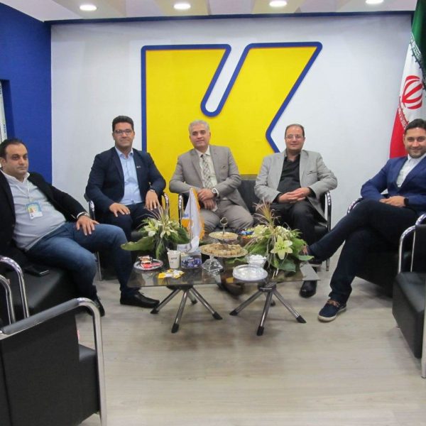 نمایشگاه در و پنجره